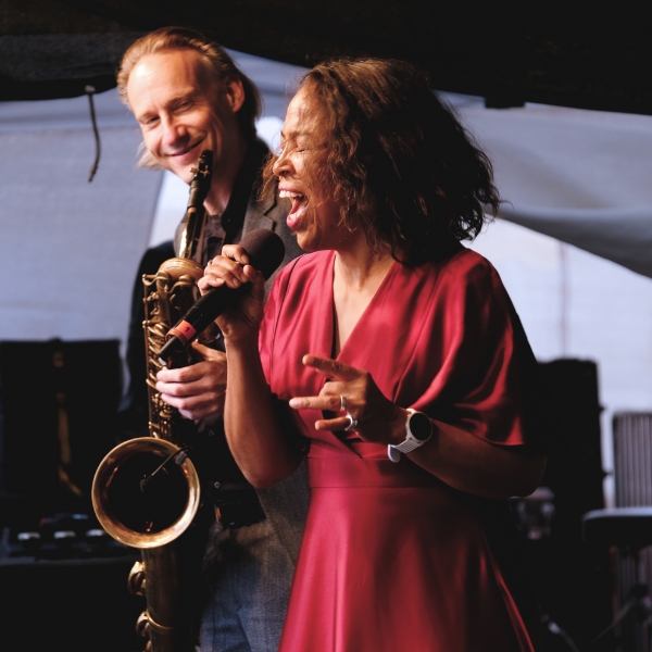 Zwei Musiker auf dem Jazzfestival enercity swinging hannover.